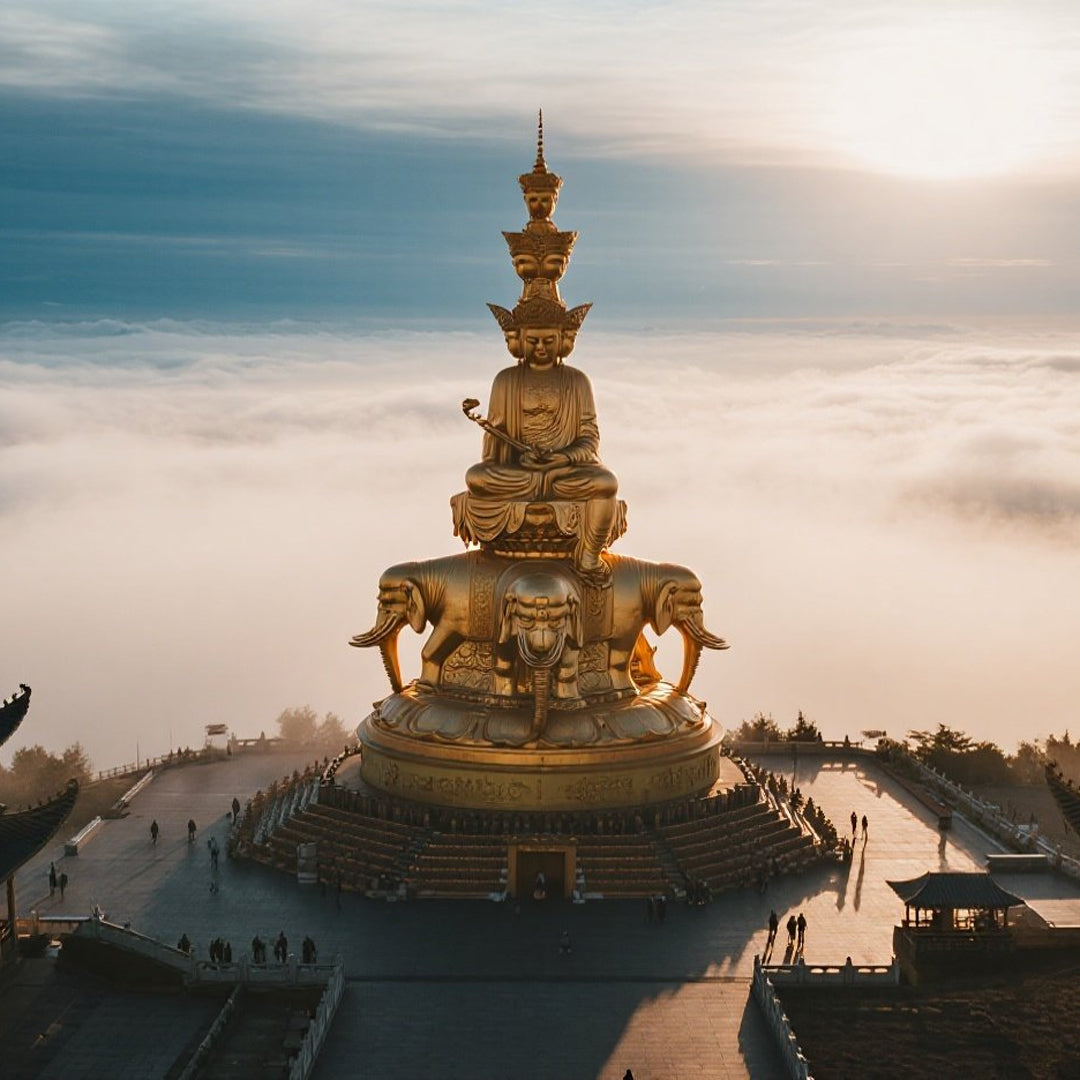 【Customized Travel】9-Day China Adventure: Pandas, Buddha & Ancient Mysteries (Chengdu • Chongqing • Wulong • Emei • Dujiangyan • Sanxingdui)