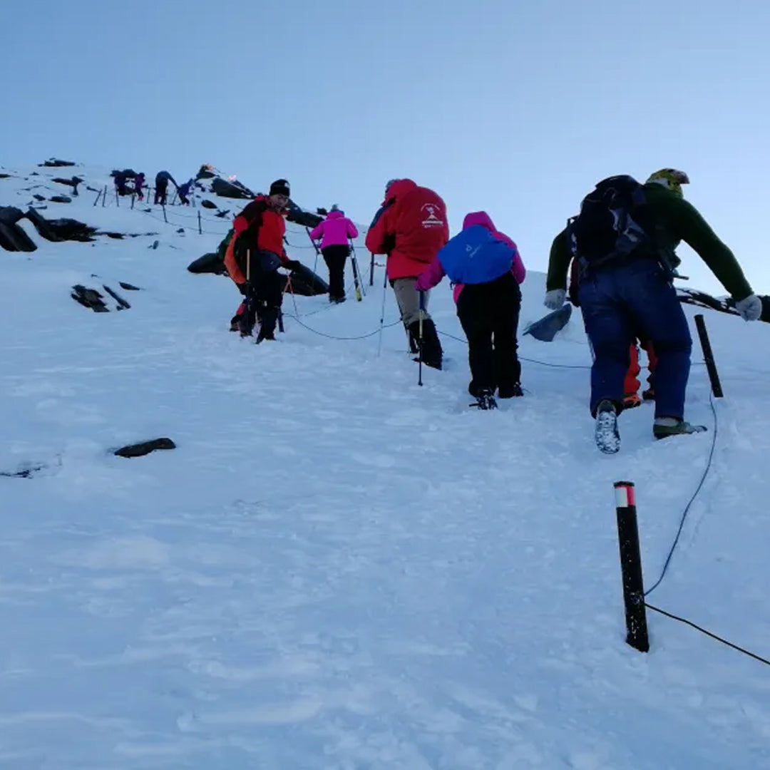 【Adventure Calls】3-4 Day Snow Summit Expedition: Siguniang Mountain Peak 1/Peak 2 (5025m/5276m) - Round-Trip from Chengdu